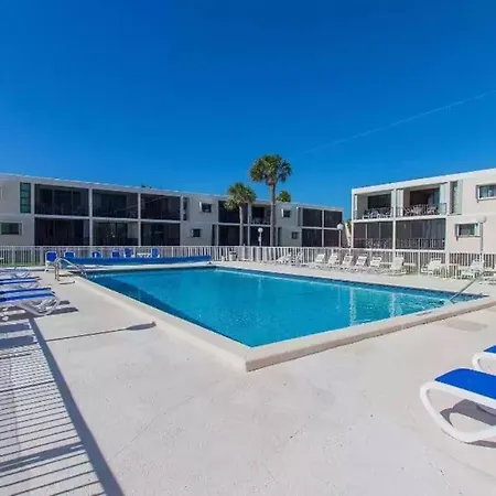 Relaxing Garden Condo Oasis, Heated Pool & Ocean #18